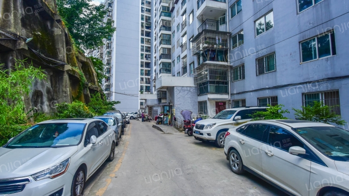 悦景新城外景图