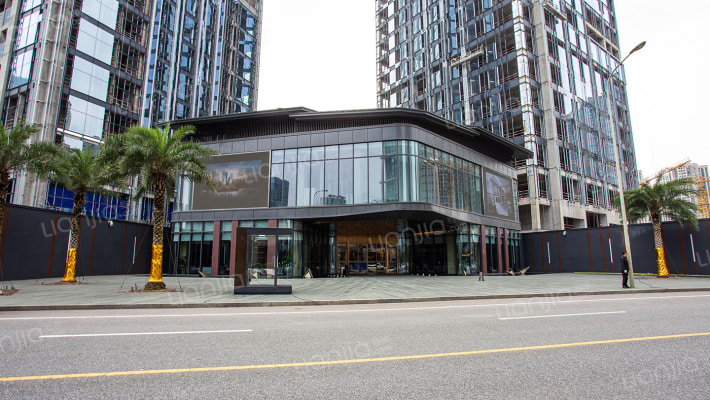 达美寰宇中心外景图