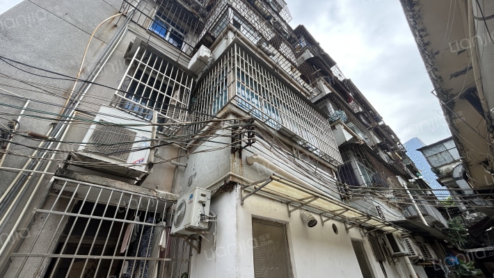 邮局宿舍外景图