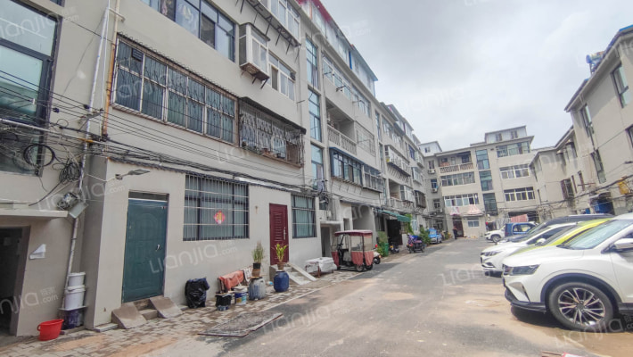 西环路中段15号院外景图