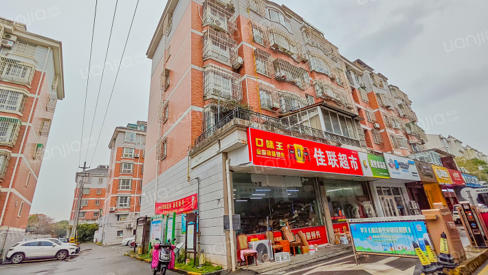 嘉河花苑外景图