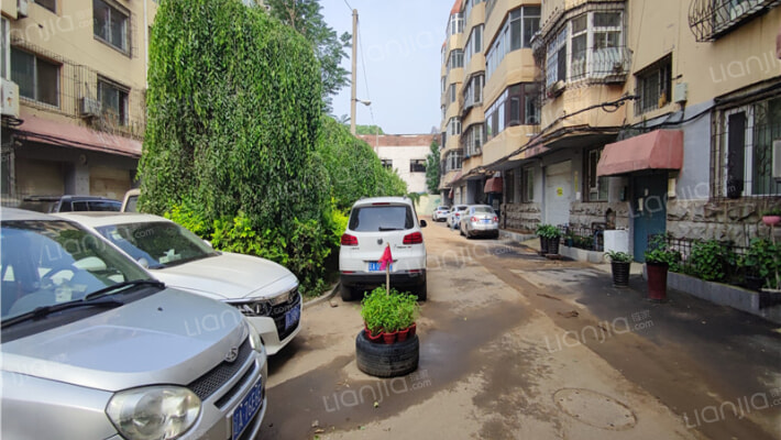 翠湖园小区外景图