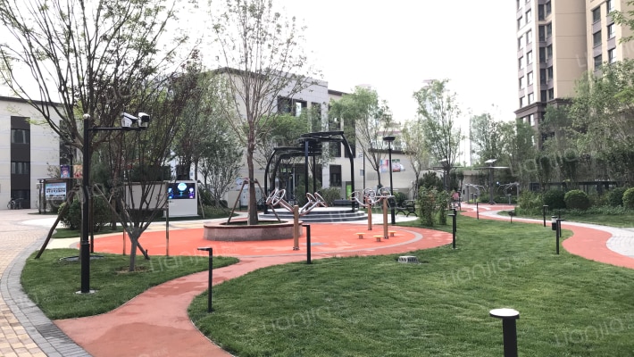 季景峰阁外景图