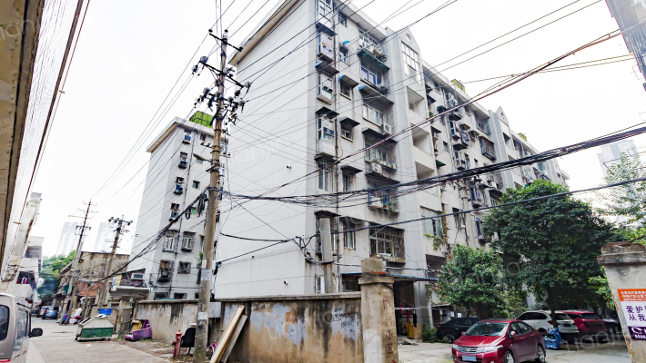 王家墩小区外景图