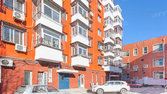 鼓楼南街35号院外景图