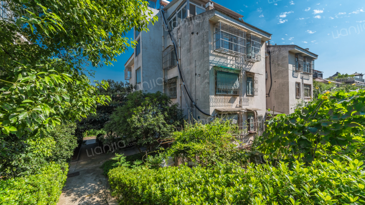 万裕花园外景图