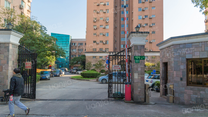 君怡公寓外景图