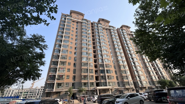 位同新村外景图