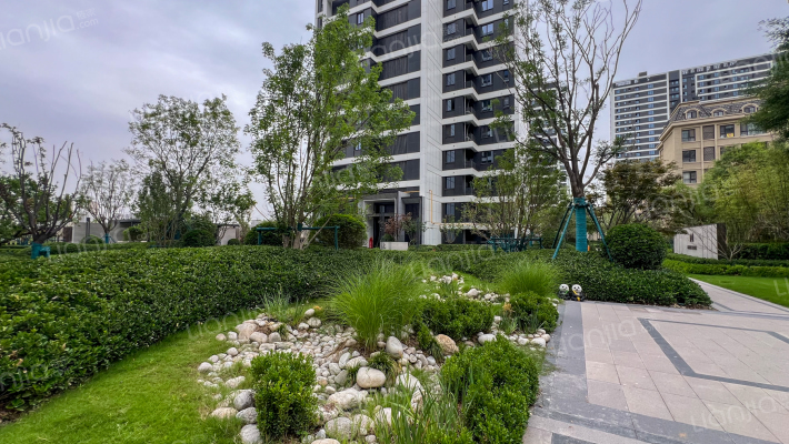 阳光城蔷薇溪谷C4小区外景图