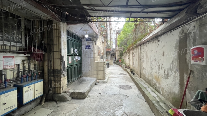 飞山街65号外景图