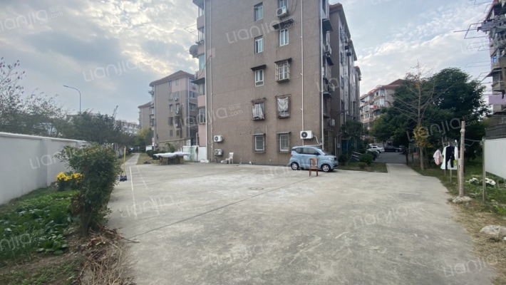 金丰新村外景图