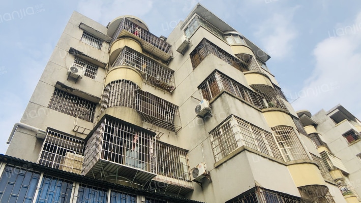 三河中心外景图