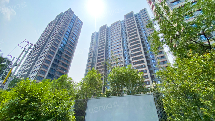 龙湖天奕外景图