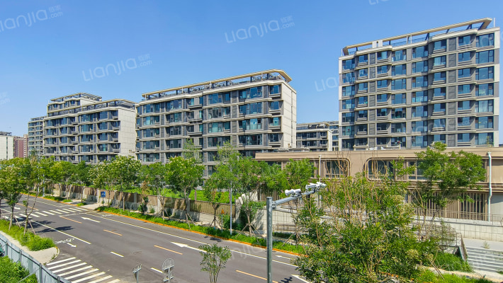 公园都会外景图