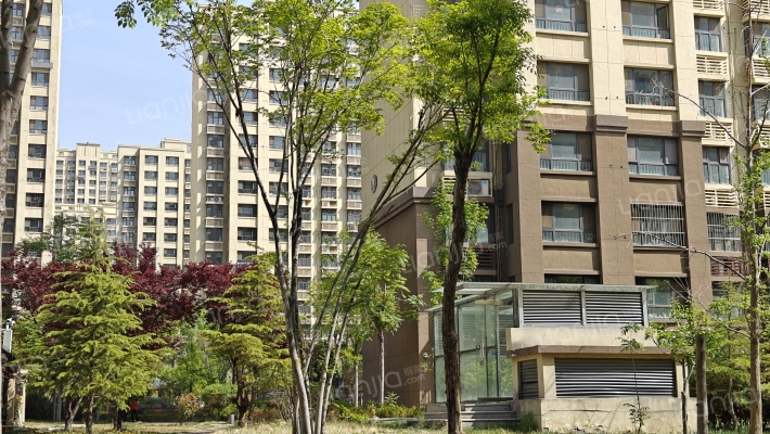 堰东小区外景图