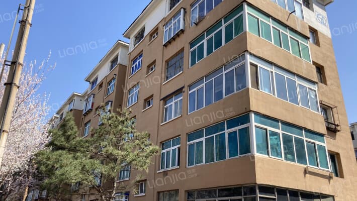 东辽小区外景图