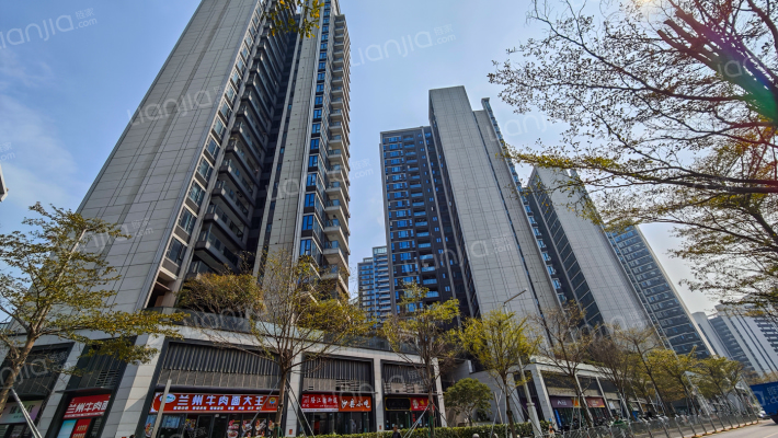 半山臻境外景图
