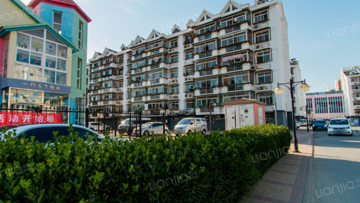 泰泽东里外景图