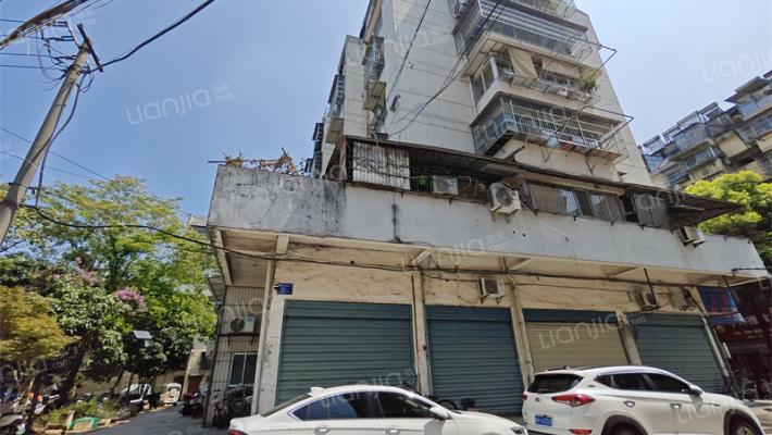 棋盘山路233号外景图