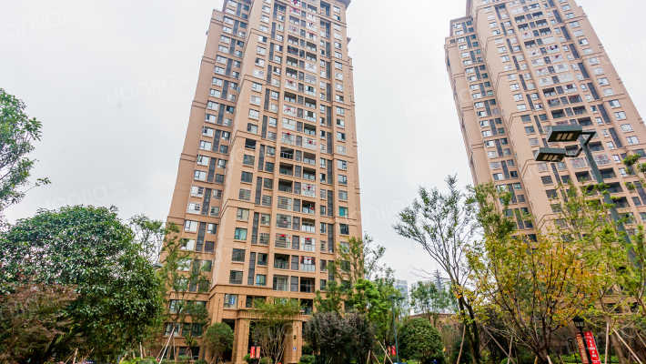 新鸥鹏凤凰城二期B区外景图