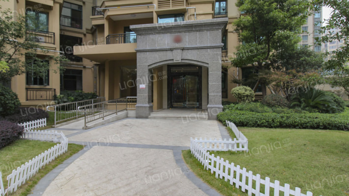 恒大名都二期外景图