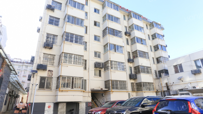 天一小区外景图