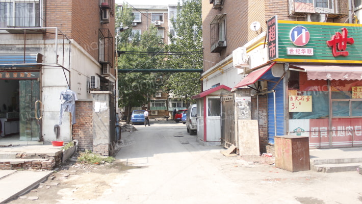 金川西里外景图