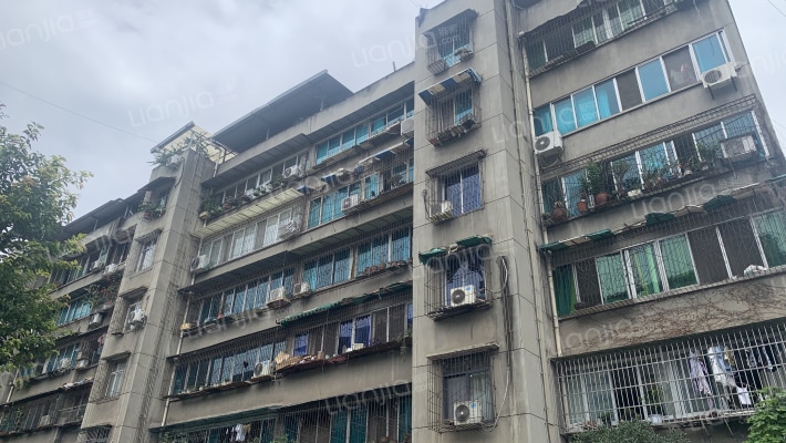 涧水小区外景图