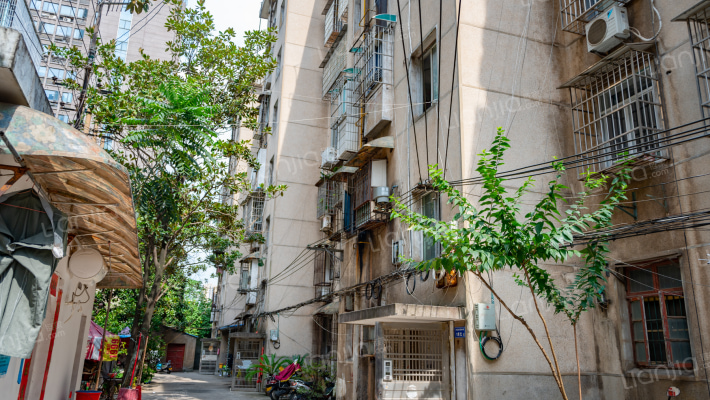 五矿宿舍外景图