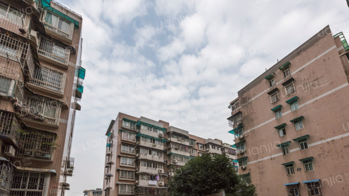 鑫天花园外景图