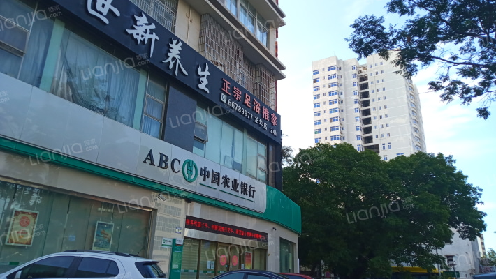鸿禧广场外景图