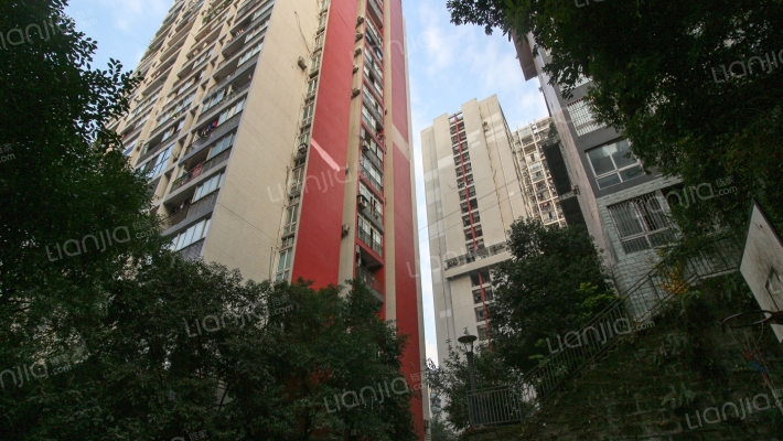 上新山水外景图