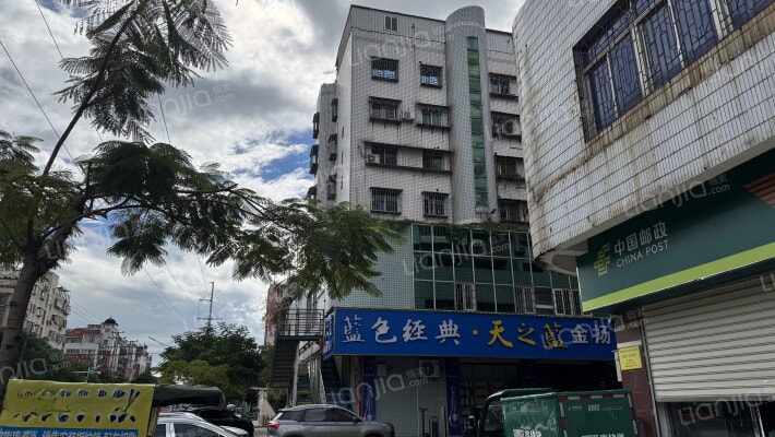 银星商厦外景图