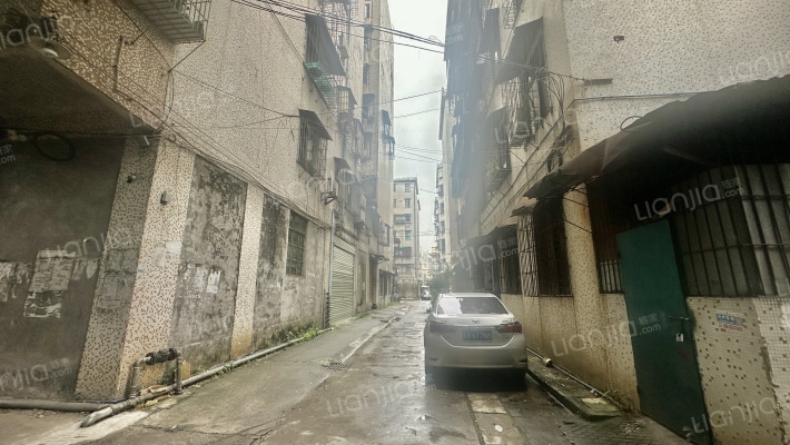 粮食局小区外景图