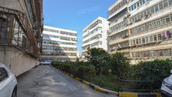 军区安居小区外景图