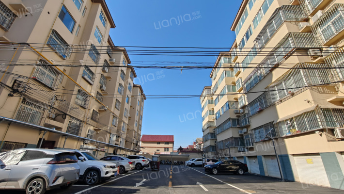 新潮小区外景图