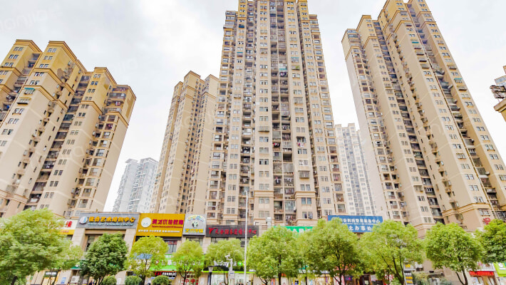 东湖景园C区外景图