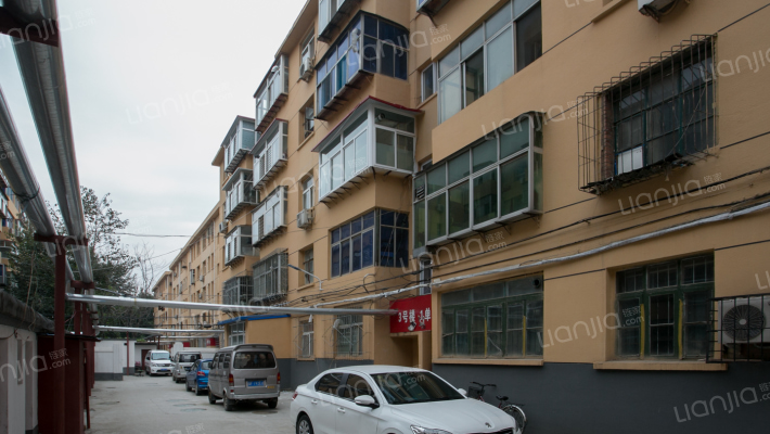 韩庄街305号院外景图