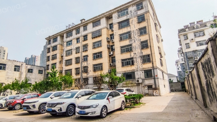 中岳花园外景图