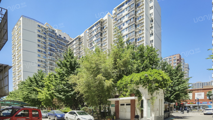 丰管路甲52号院外景图