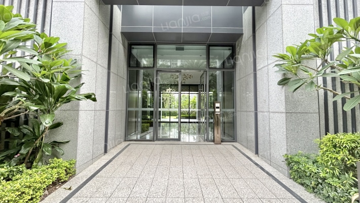 仁恒河滨花园外景图