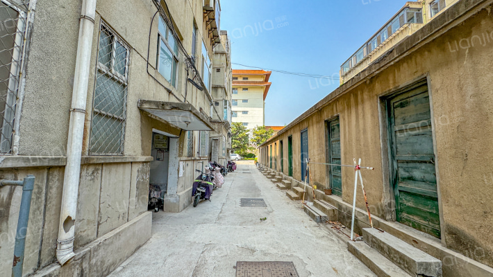 建行培训中心宿舍外景图