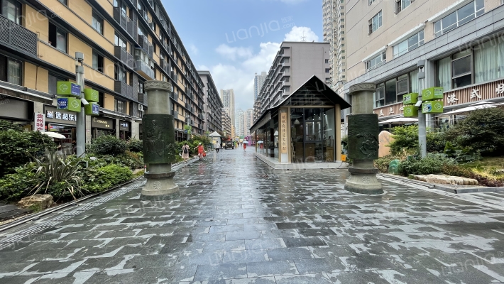 青云路52号外景图