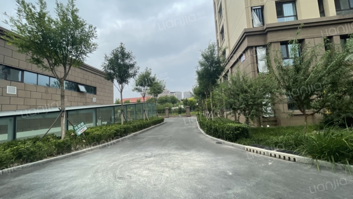 锦园东里外景图