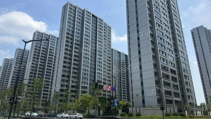 颐和铂岸江璟外景图