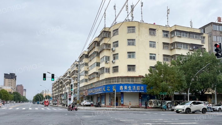 天顺园小区外景图