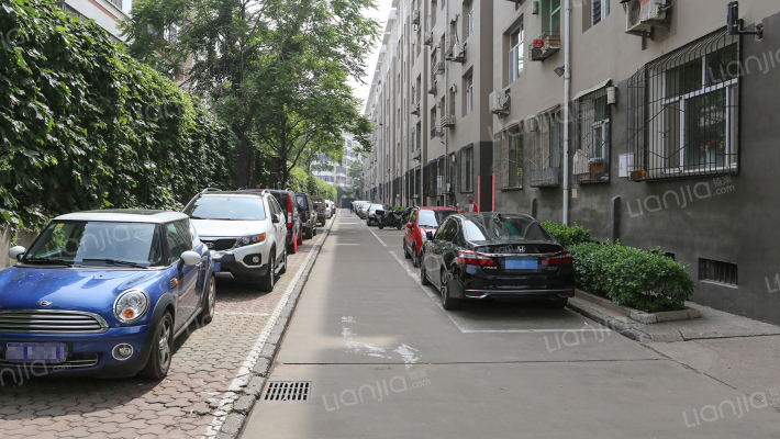 景秀小区外景图