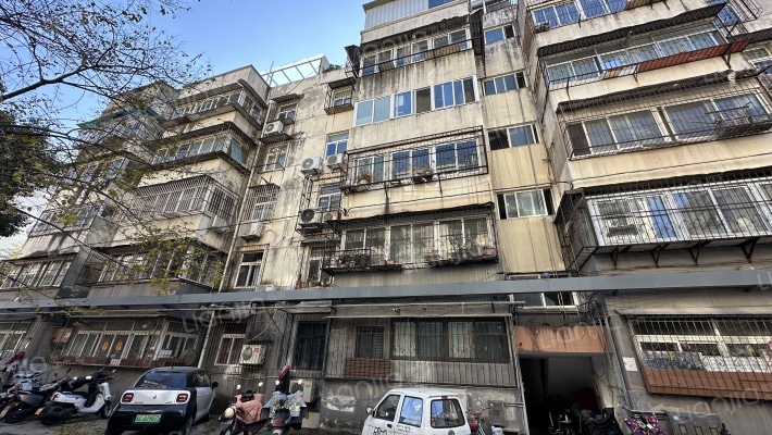 鑫泰小区外景图