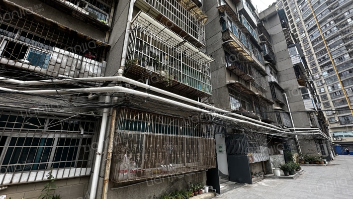 沙坡路7号外景图