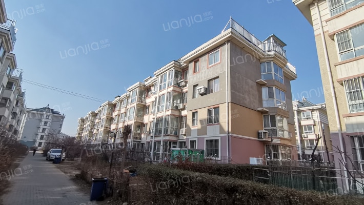 和泰馨城香樟园外景图